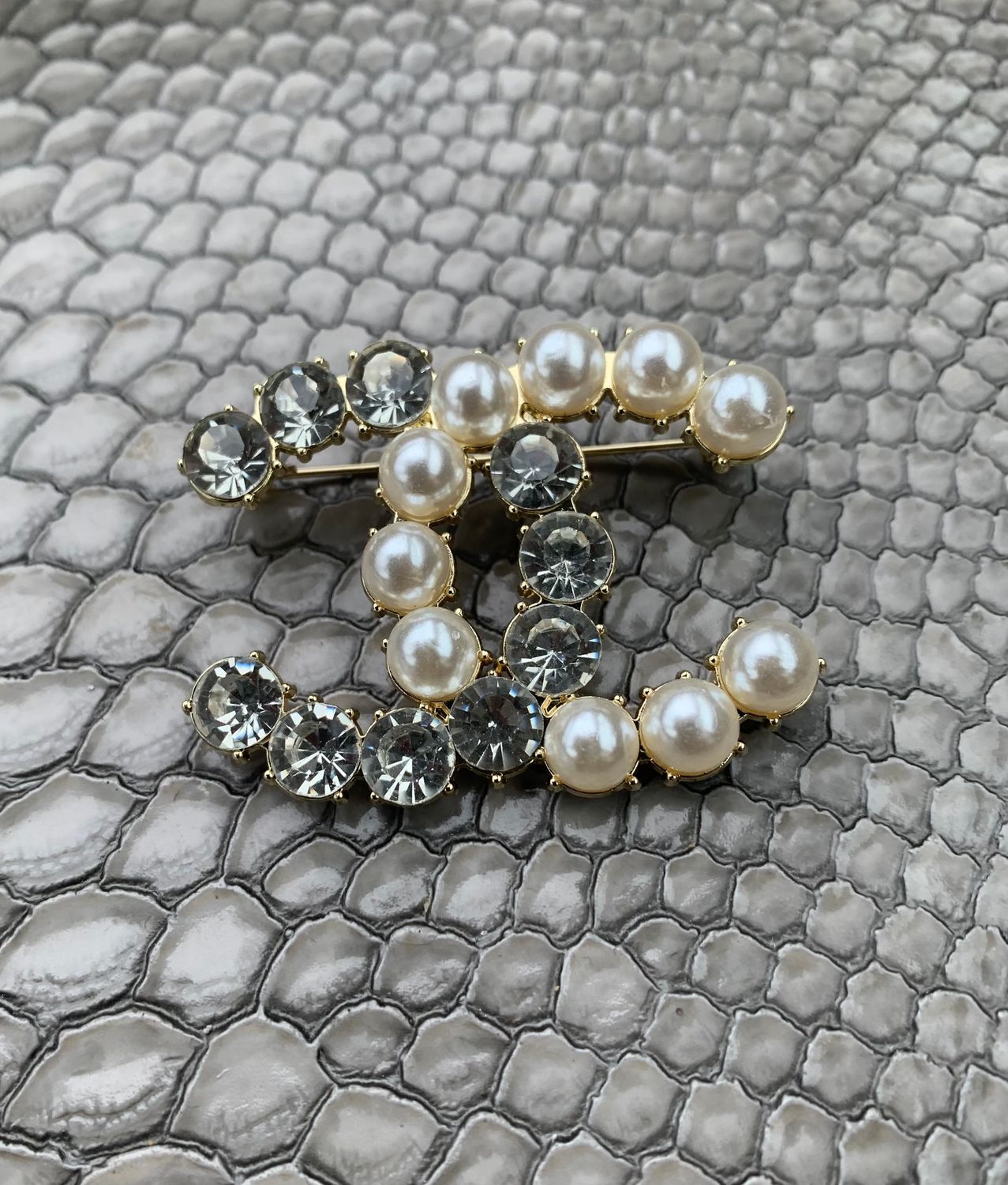 Brooch