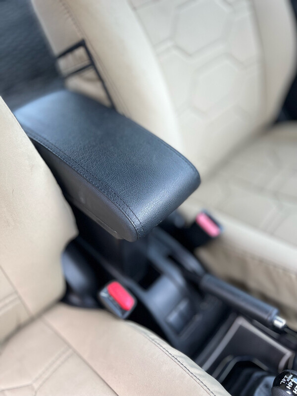 Jimny Gen 4 Adjustable Armrest with USB – 3 Door Only