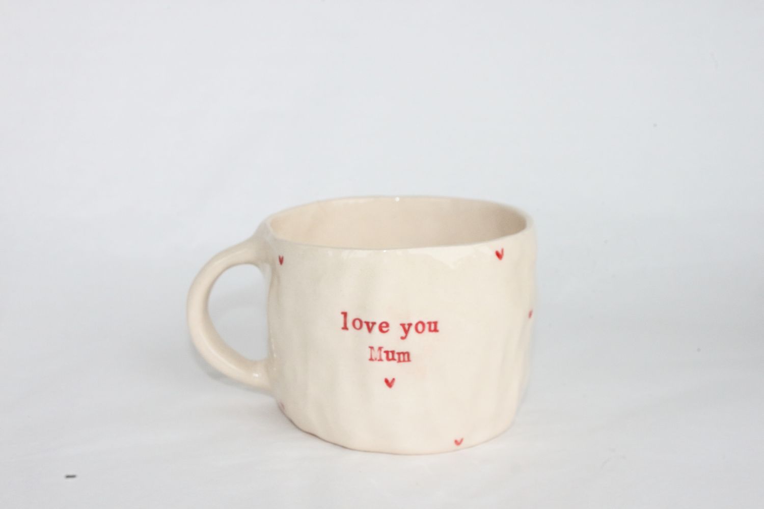 'love you Mum' mug - hearts