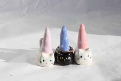 Loaf Cat ring holder