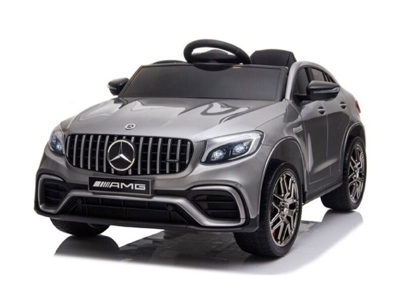 Mercedes Benz GLC63 S 12v, Musikmodul, Ledersitz, Gummi-EVEVA-Reifen Mercedes Benz GLC63 S 12v, Musikmodul, Ledersitz, Gummi-EVEVA-Reifen