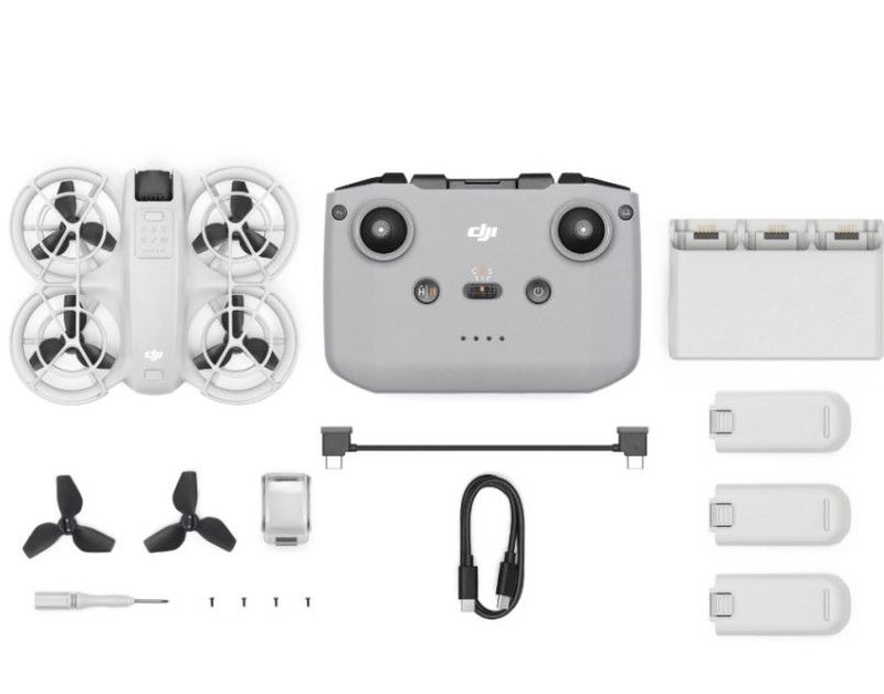 DJI Neo Fly More Combo