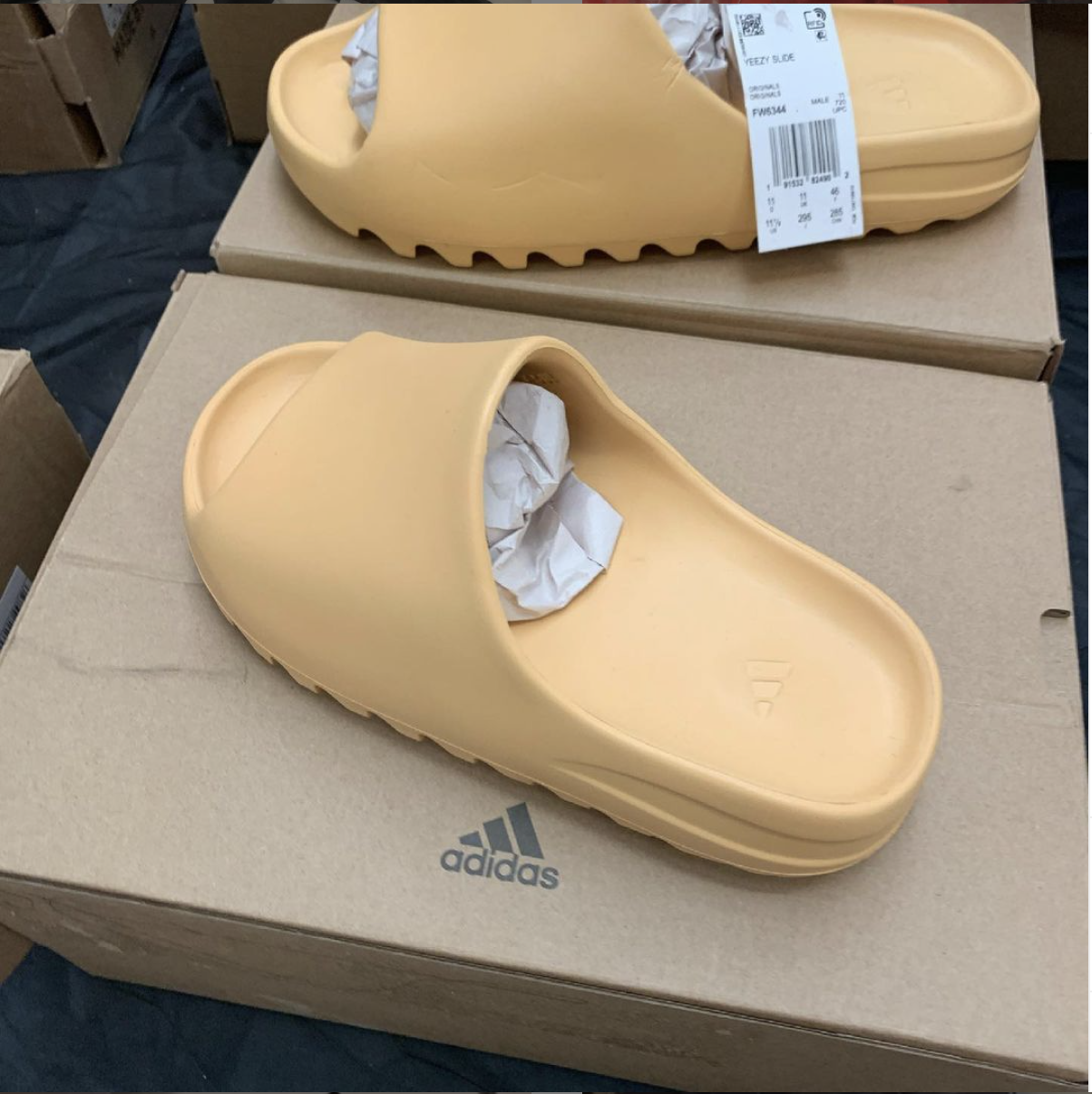 Yeezy Slide