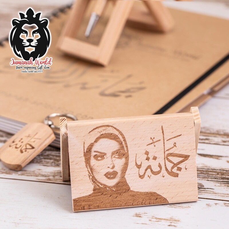 الطقم الخشبي المحفور