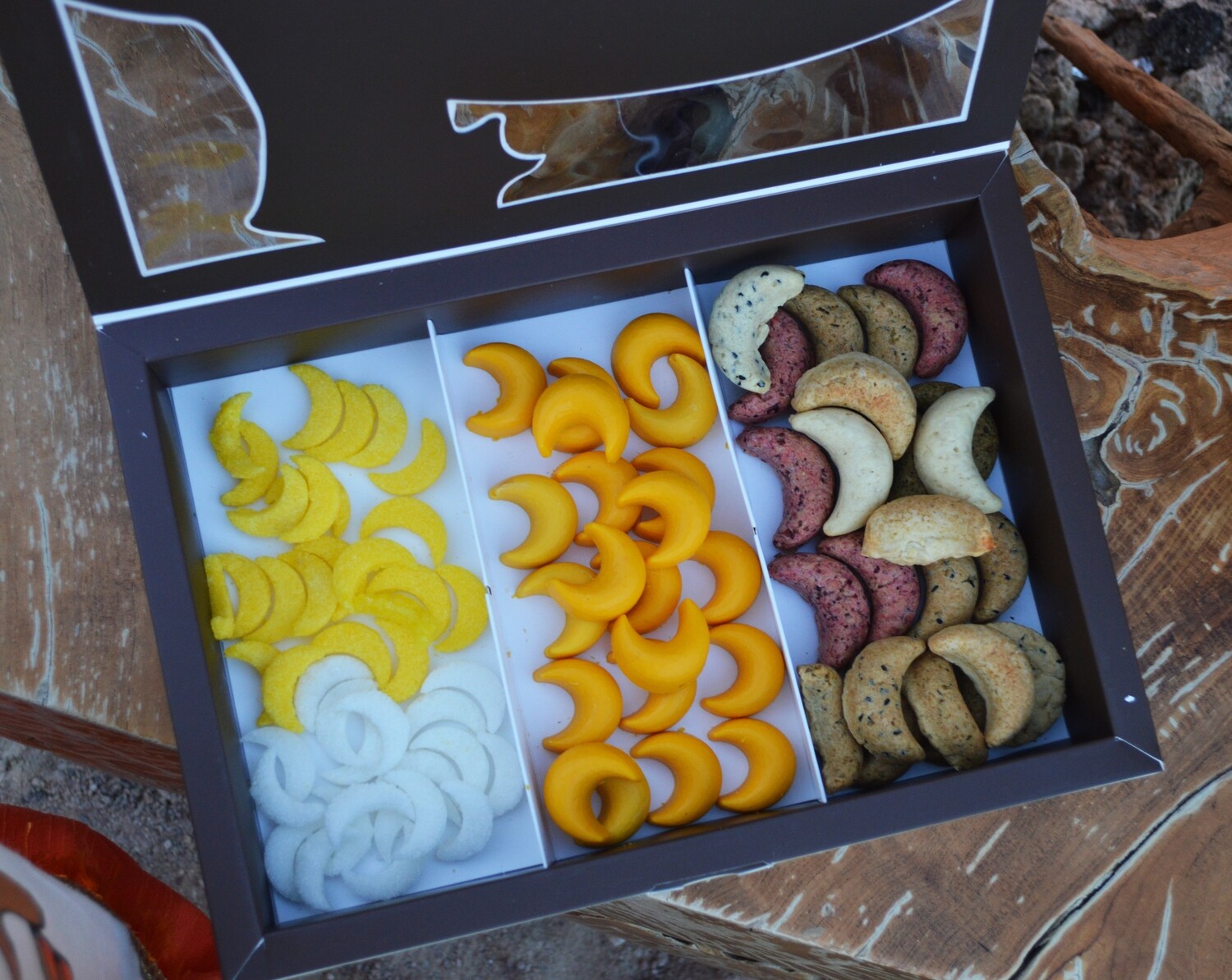 علبة ضيافة الهلال