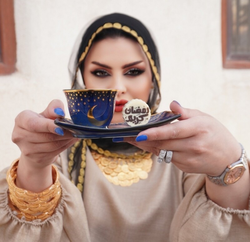 علبة النقصات الرمضانية المنوعه للشوكلت السويسري