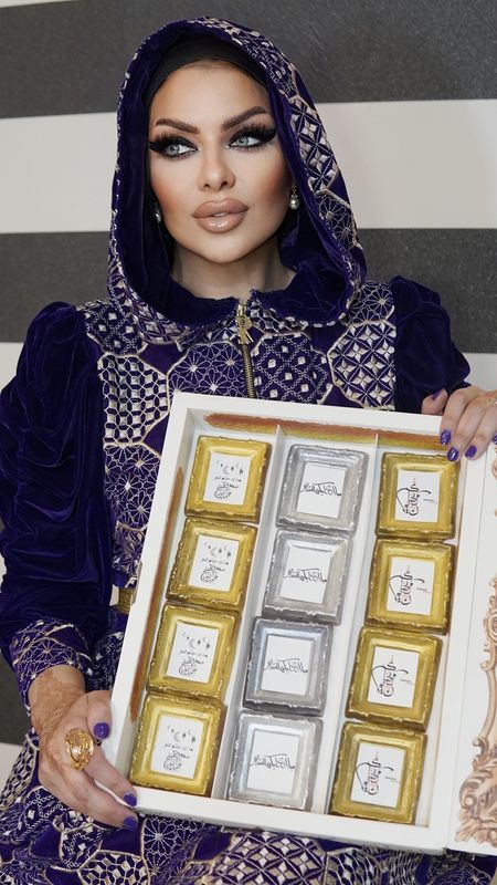 شوكلت البراويز بثلاث طباعات حسب الاختيار