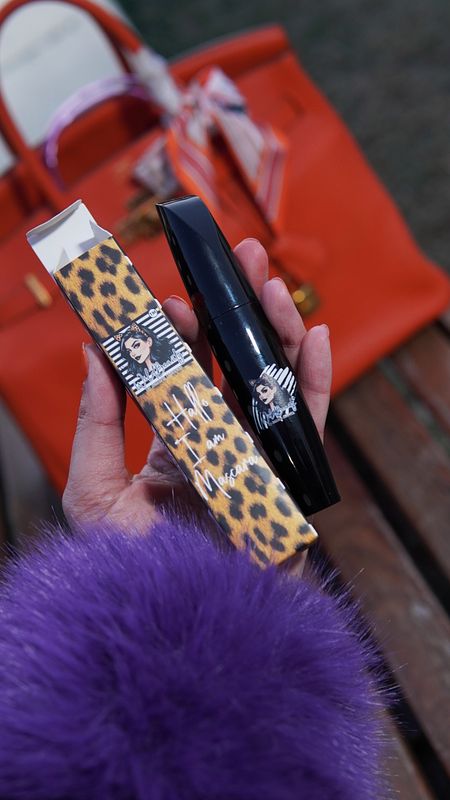 ماسكرا الرموش السوداء Mascara