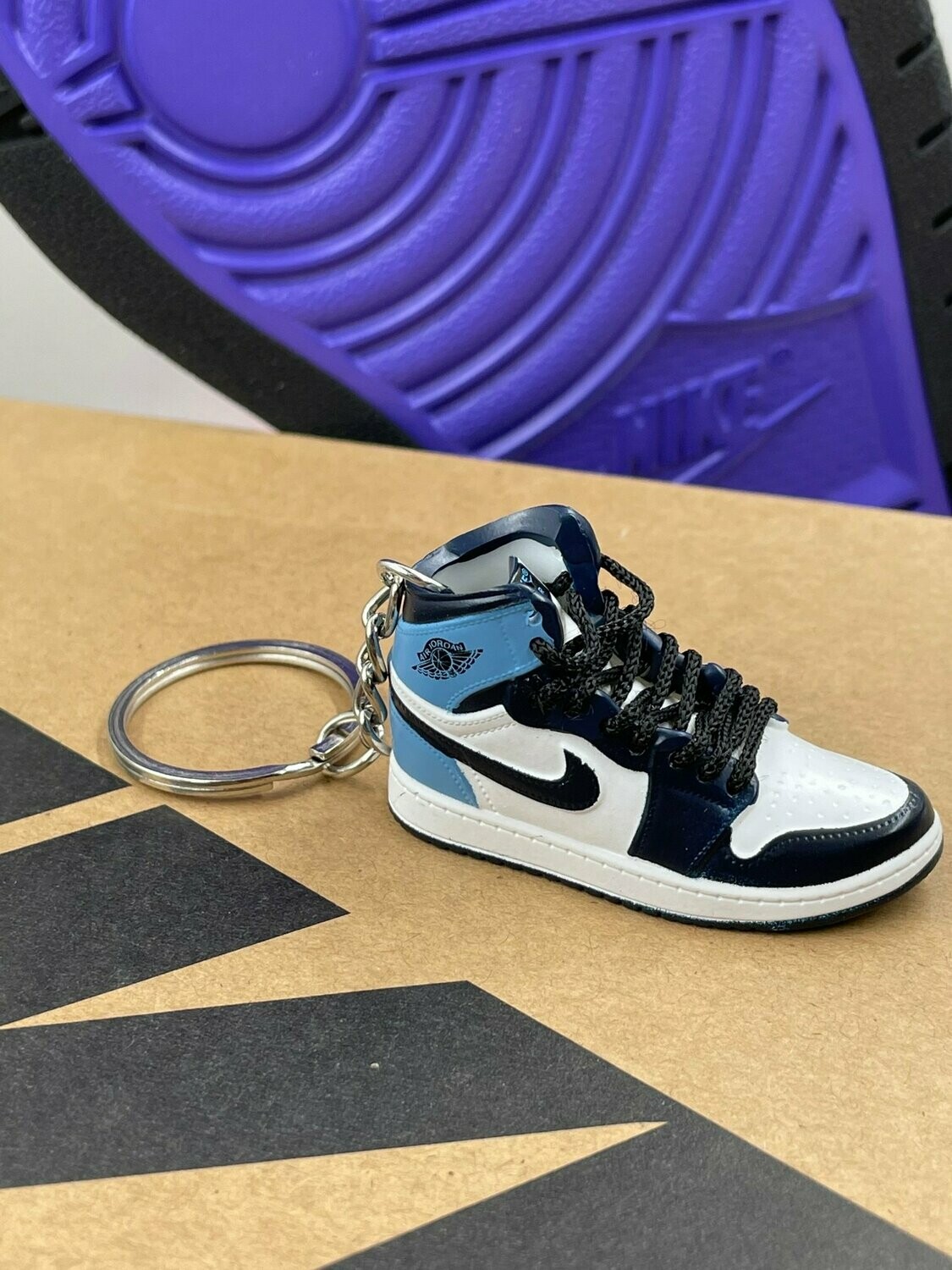 Portachiavi Air 1 Light Blue Balck