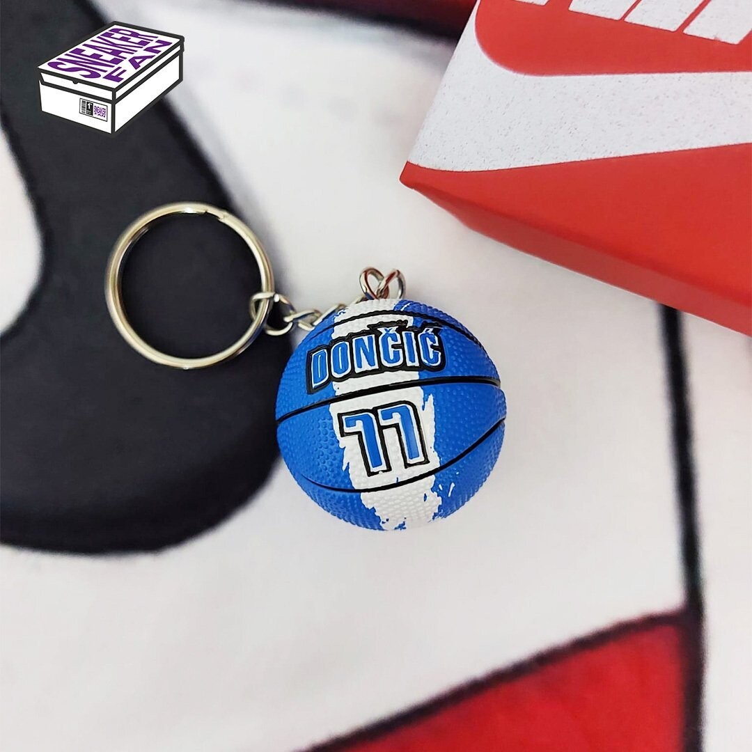 77 Basketball