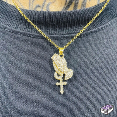 Pray - Collana