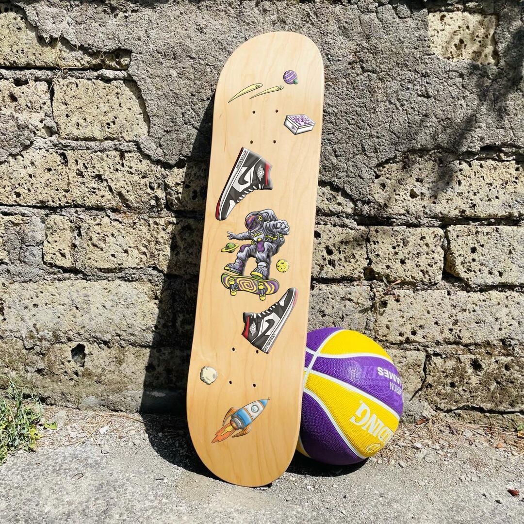 In the space  - Tavola skate
