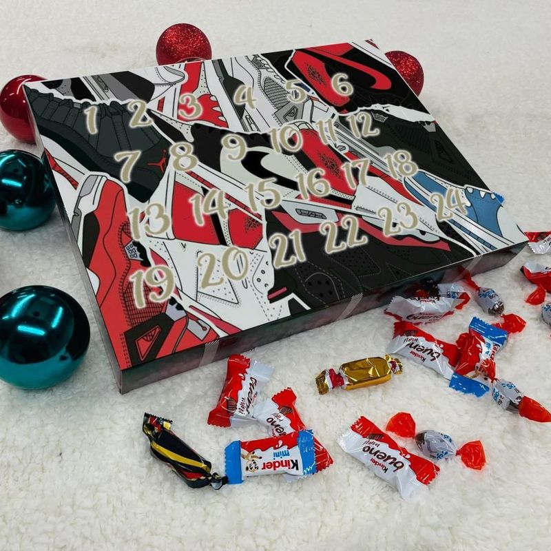 SNKR - Calendario dell' avvento - box con cioccolato