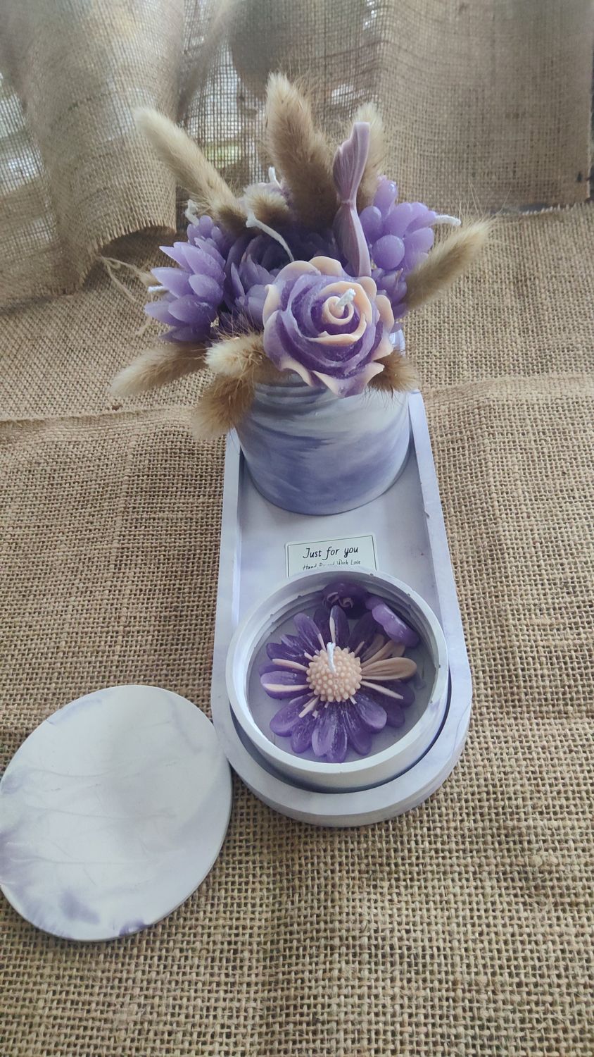 Wachsstrauß Just for you mit Duft, lila