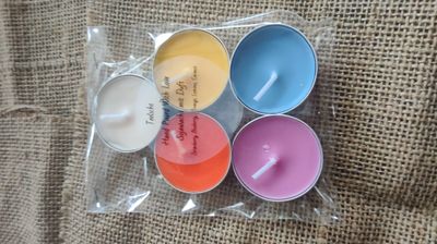 Teelicht handmade verschiedene Farben b,l,o,g,w, und Düfte