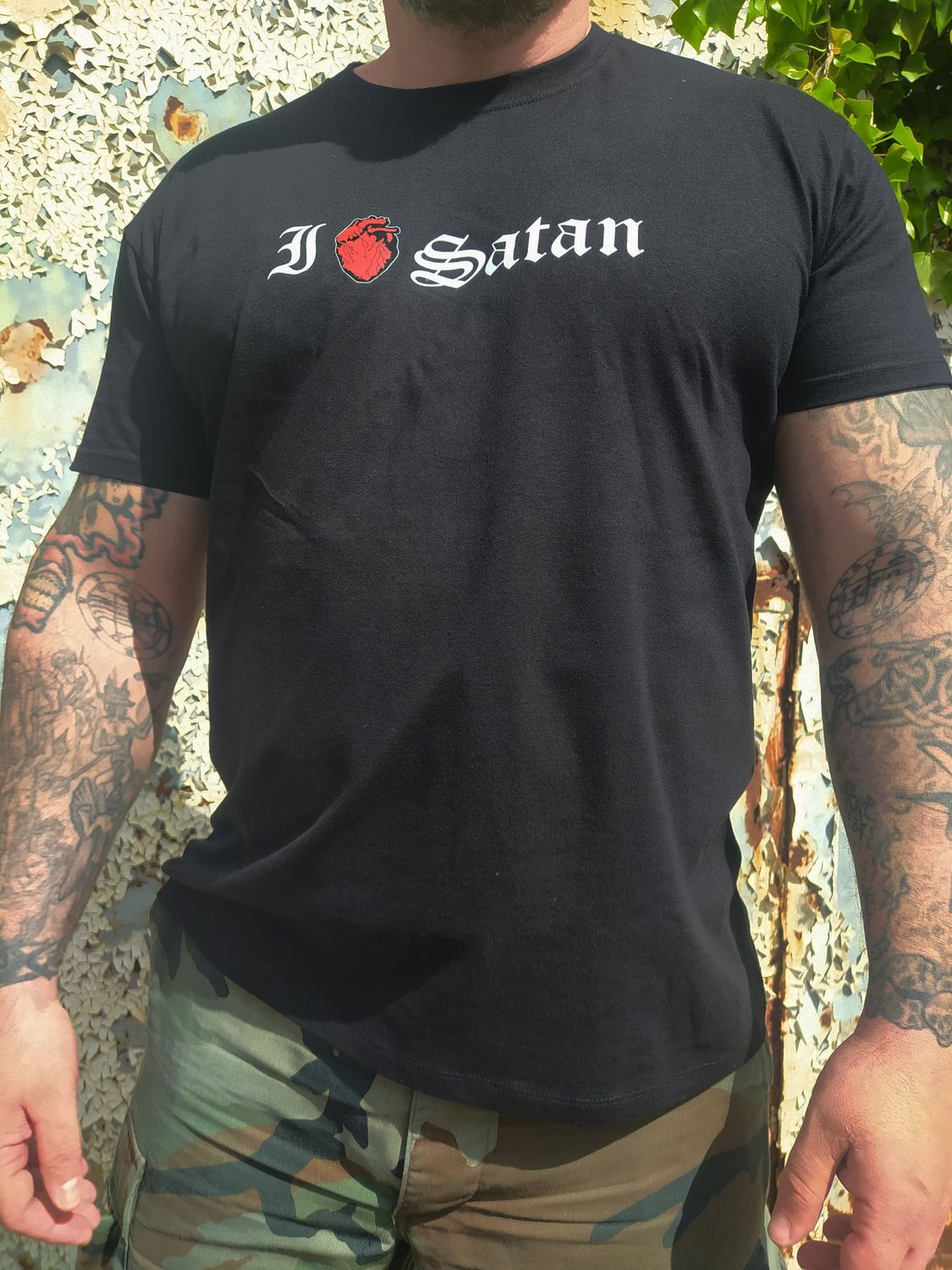 I heart Satan t-shirt
