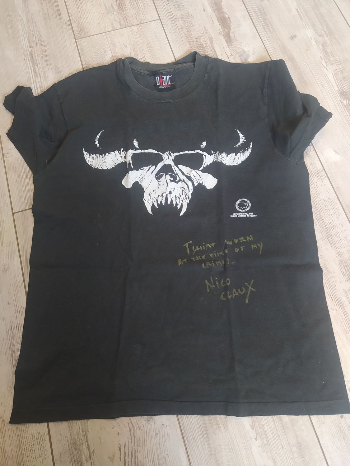 Tshirt worn by Nico Claux at the time of his arrest