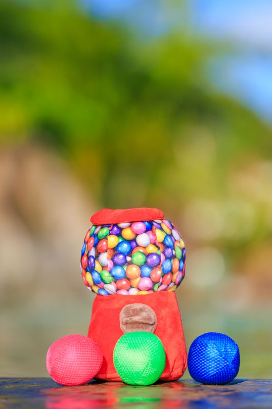 Gumball Machine (+3 Gumballs)