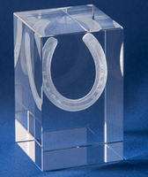 Стела с 3D гравировкой "Подкова"