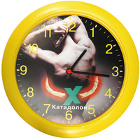 Часы настенные, желтые