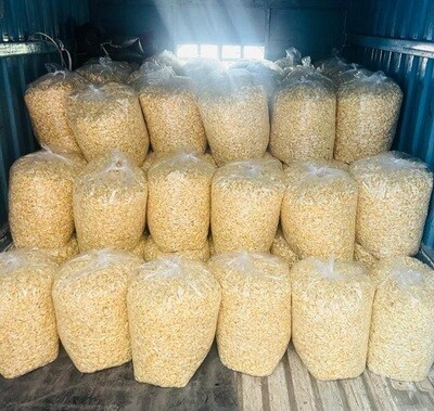 Wholesale White peeled Garlic - 100 Kg