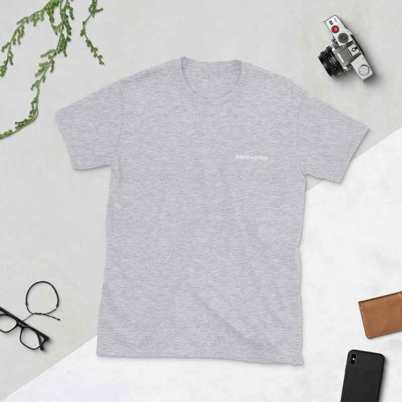 Round neck shirt