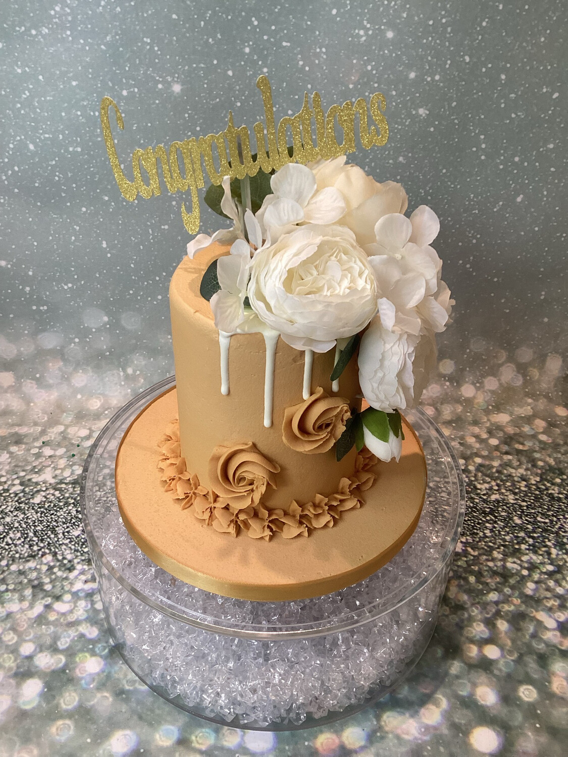 Engagement Frosting &amp; Drip