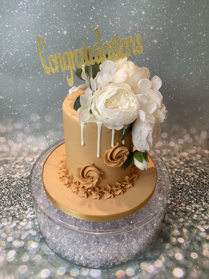 Engagement Frosting &amp; Drip