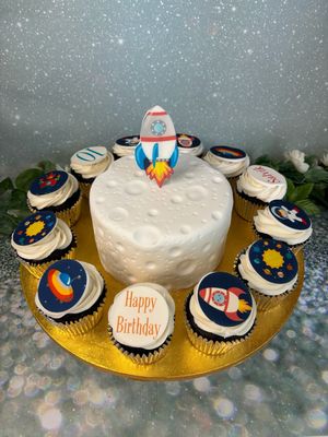 Moon/Rocket &amp; Cupcakes
