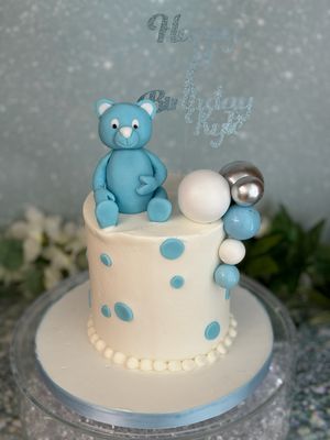 Bear &amp; Baubles