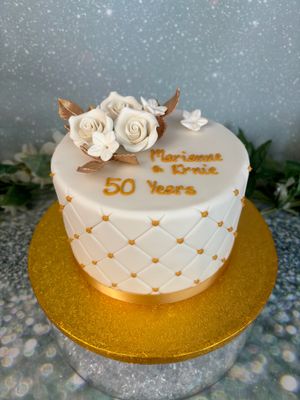 Anniversary & Engagement Cakes