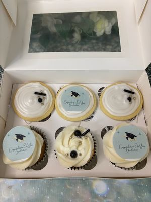 Graduation Cupcakes/Shortbread
