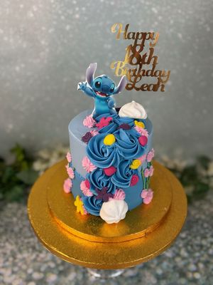 Stitch With Piped Detail