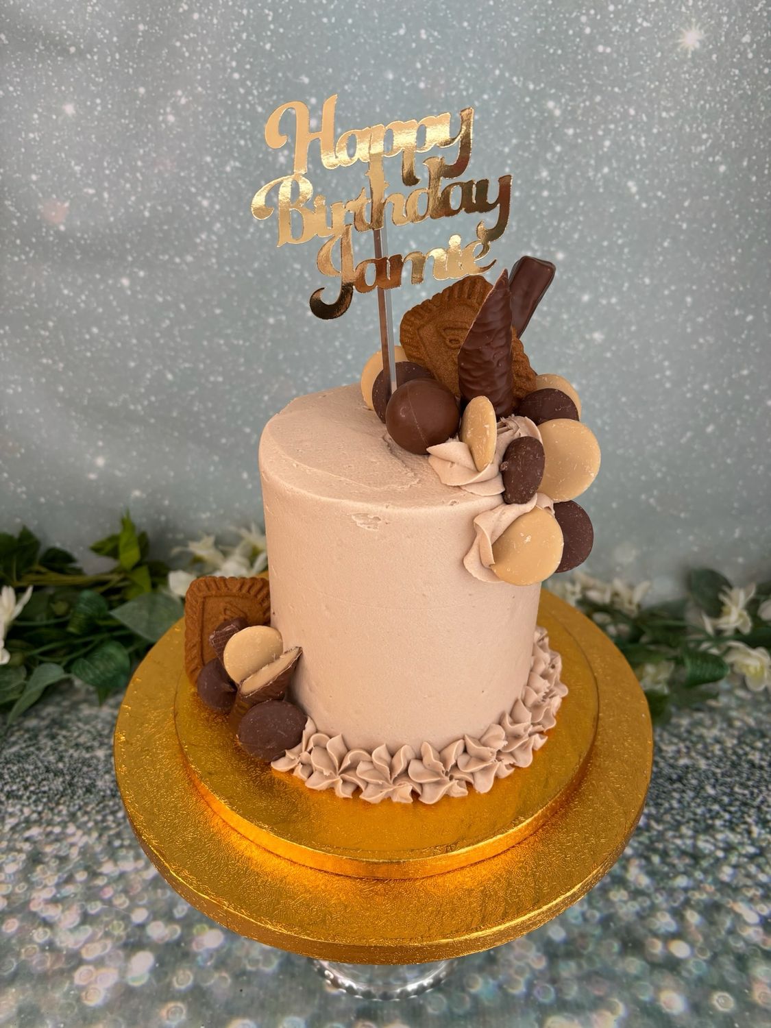 Frosting With Biscoff &amp; Chocolates