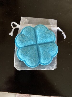 Snap Apart Aromatherapy Shower Steamers - 4 Steamers Per Clover
