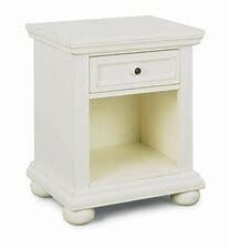 1 Drawer Nightstand in White
