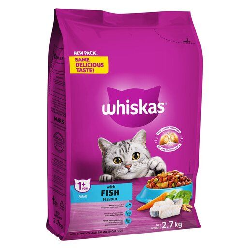 Saco de 2,7kg da ração Whiskas Adulto Sabor Peixes para gatos adultos de todas as raças.