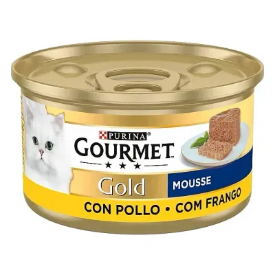 Gourmet Gold Mousse com frango para gatos adultos 24x85g