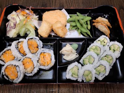 Roll &amp; Nigiri Bento
