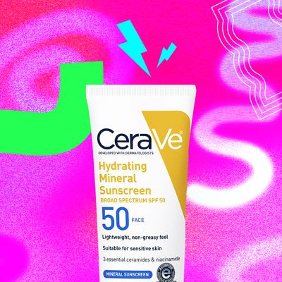 CeraVe Hydrating Face Sunscreen SPF 50, Lightweight Mineral Sunscreen
