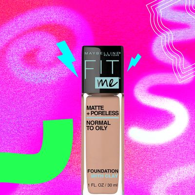 Maybelline Fit Me Matte + Poreless, 242 Light Honey Maybelline Fit Me Matte + Poreless, 242 Light Honey