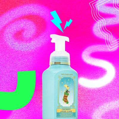 Bath &amp; Body Works Coconut Angel Cake Gentle Foaming Hand Soap