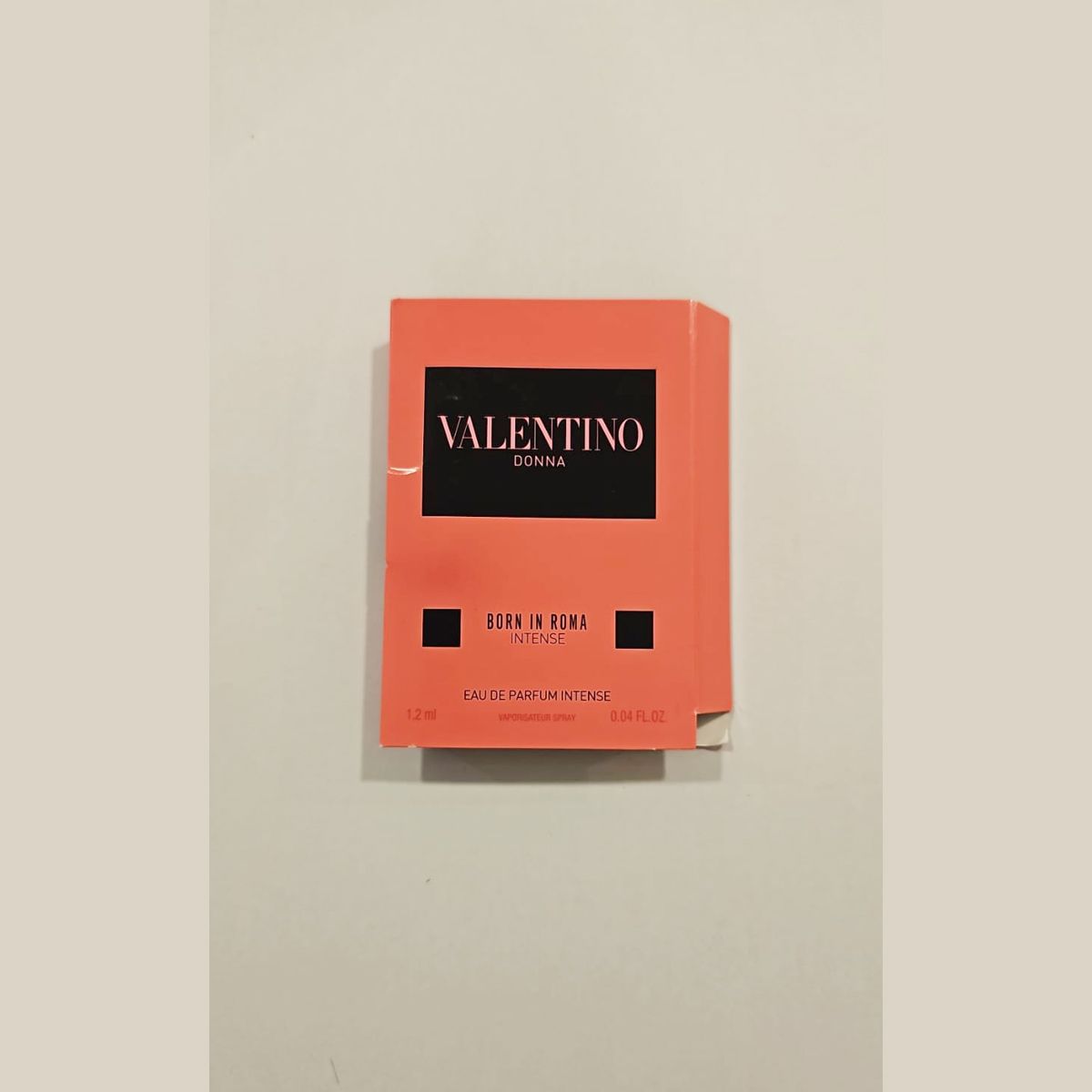 Valentino Donna Born In Roma Intense