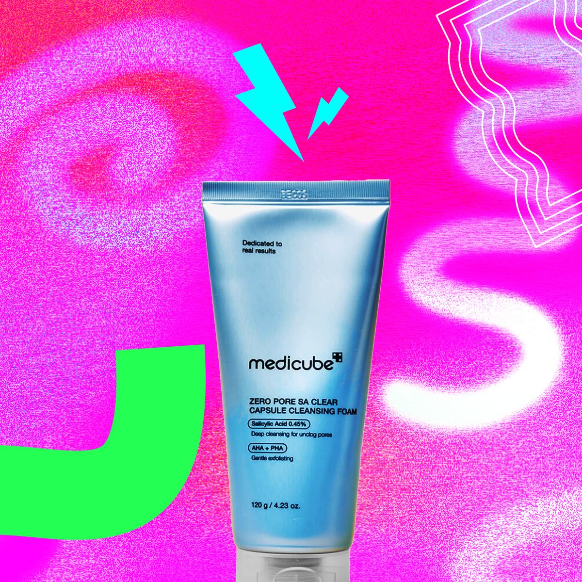 Medicube Zero Pore SA Clear Capsule Cleansing Foam