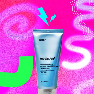Medicube Zero Pore SA Clear Capsule Cleansing Foam