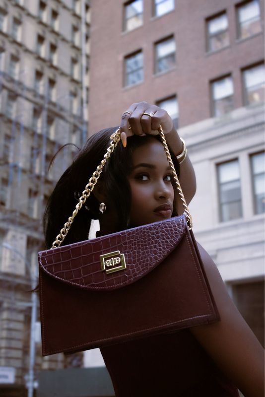 Solana (Maroon)
