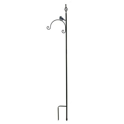 Feeding stations and hooks