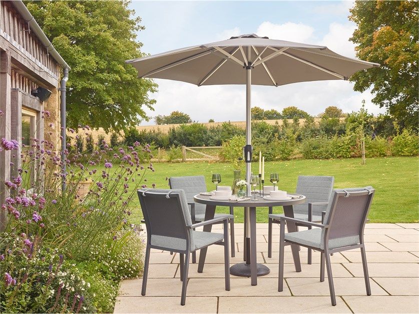 Pienza 4 Seat Round Dining Set with Parasol &amp; Base