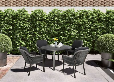 Sanza 4 Seat Round Dining Set with Parasol &amp; Base