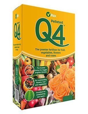 Q4 Fertiliser 0.9Kg